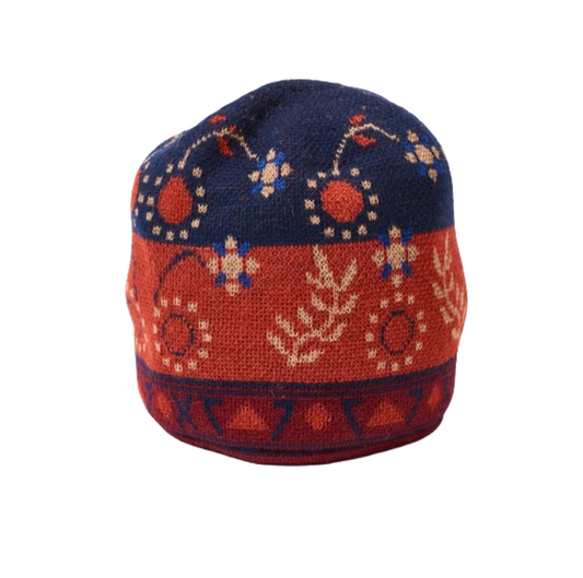 Warme Mütze mit hübschem floralem Muster