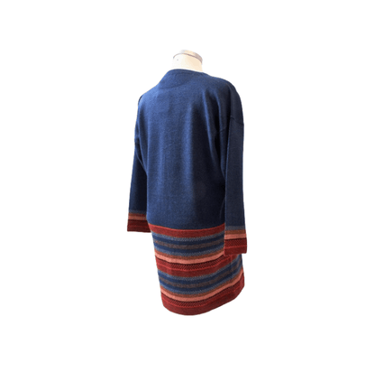 Long-Pullover- Minikleid für Damen in wunderschöner Farbkombination aus Babyalpaka