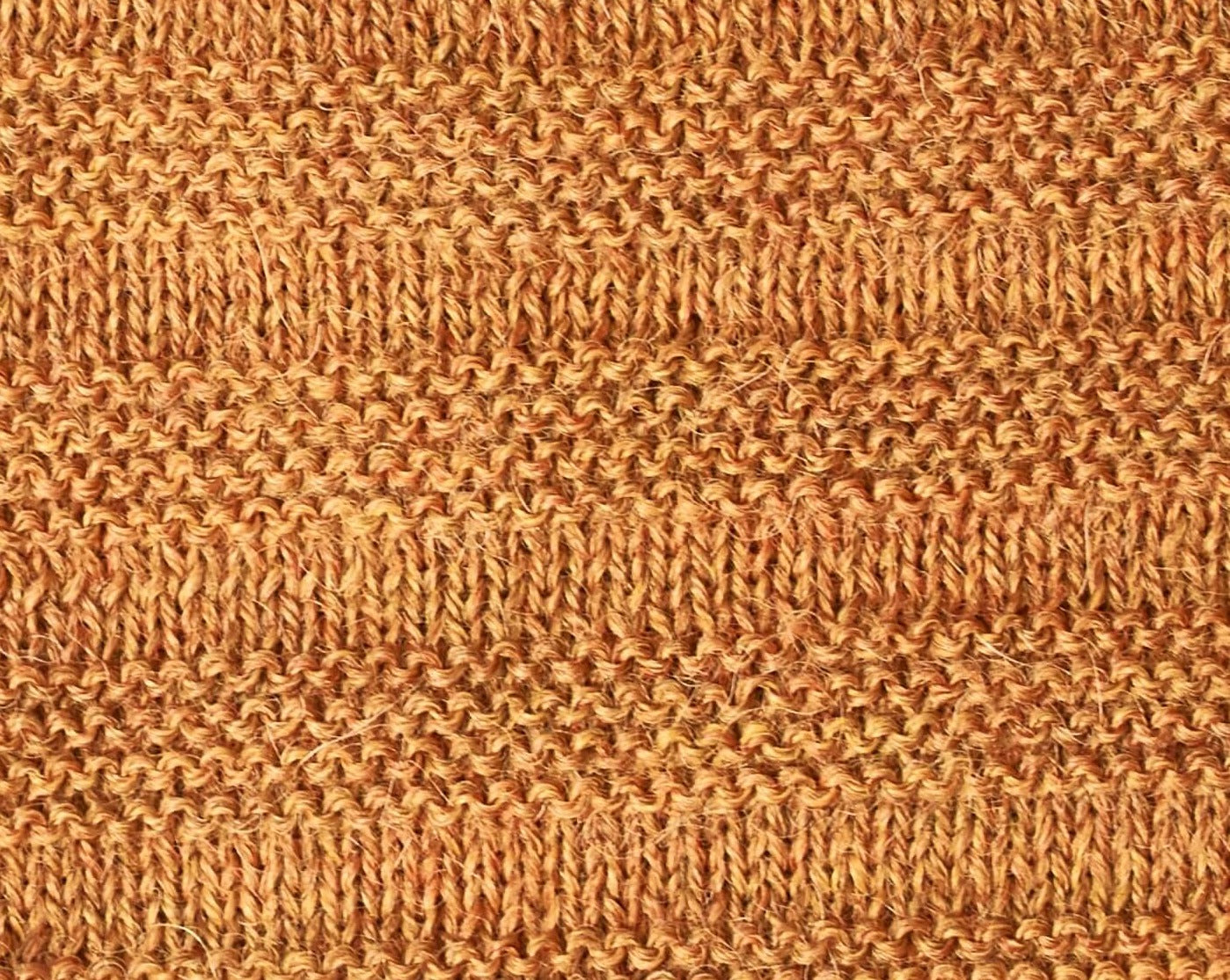 Dezentes Stirnband im Rippstrick aus Alpaka-Wolle
