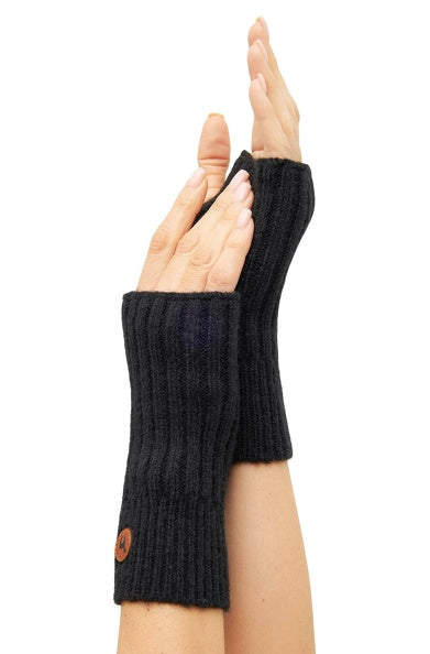 Kuschelige Pulswärmer mit Daumenloch aus Alpaka- Merino- Gemisch - Mein-Alpaka-Shop.de